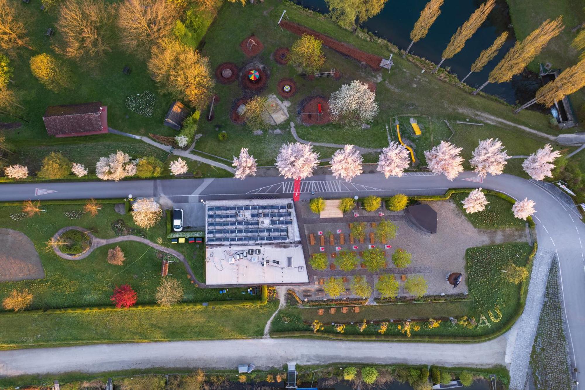 Camping & Guest house Au an der Donau