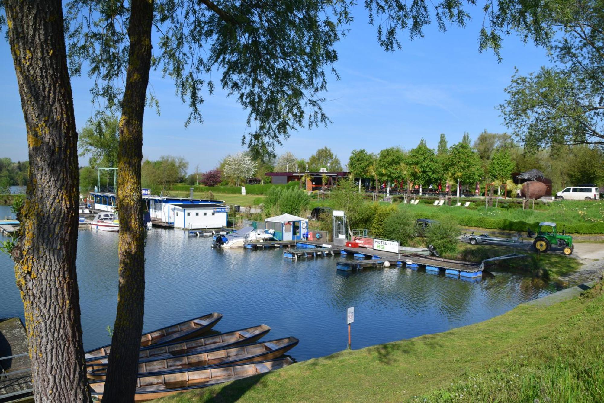 Camping & 3*